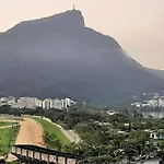LB205 - Área nobre do Leblon