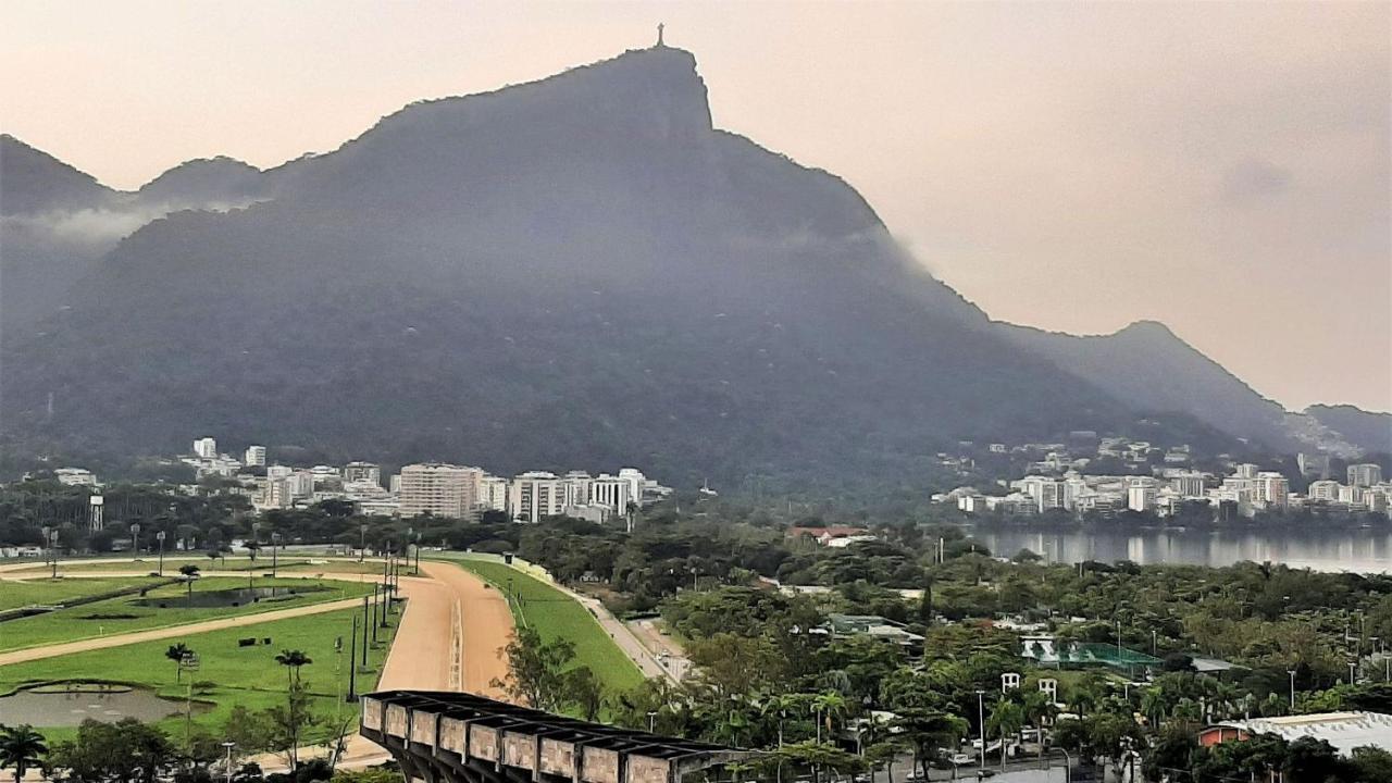Apartamento Lindo Apto Em Area Nobre Do Ate 6 Pessoas *