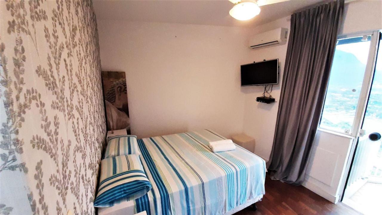 Lindo Apto Em Area Nobre Do Ate 6 Pessoas Apartamento Rio de Janeiro