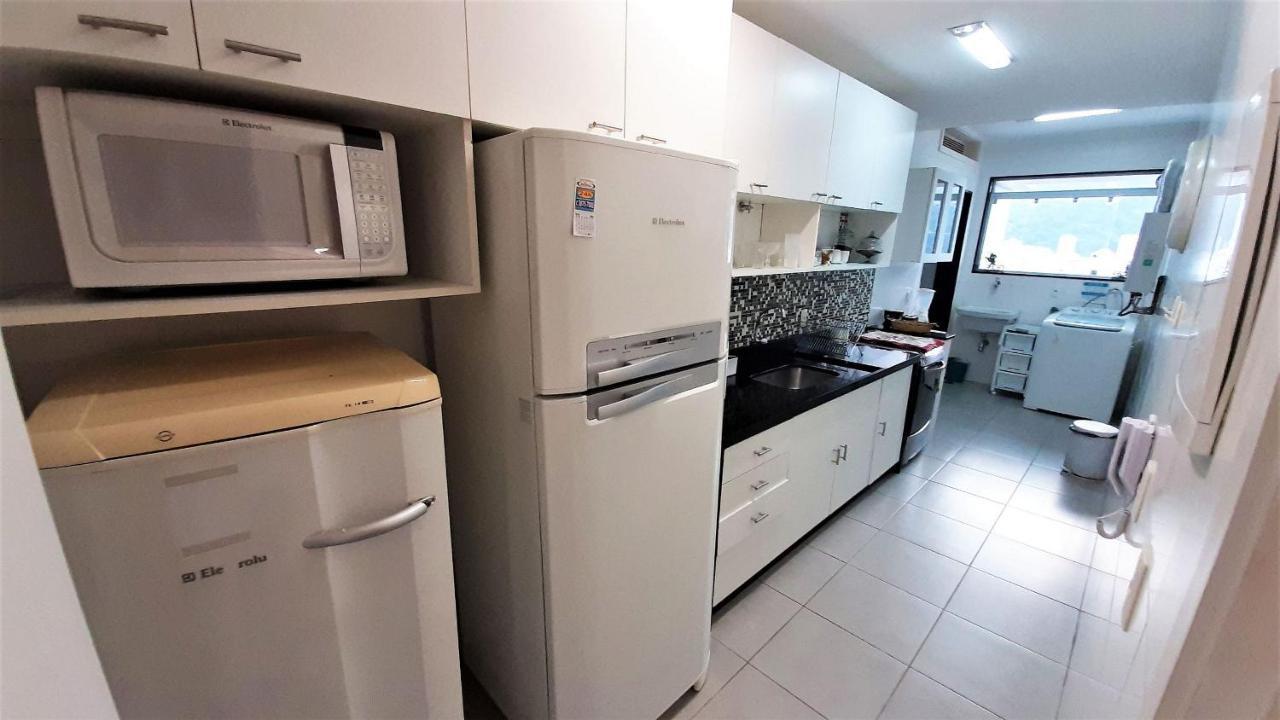 Lindo Apto Em Area Nobre Do Ate 6 Pessoas Apartamento