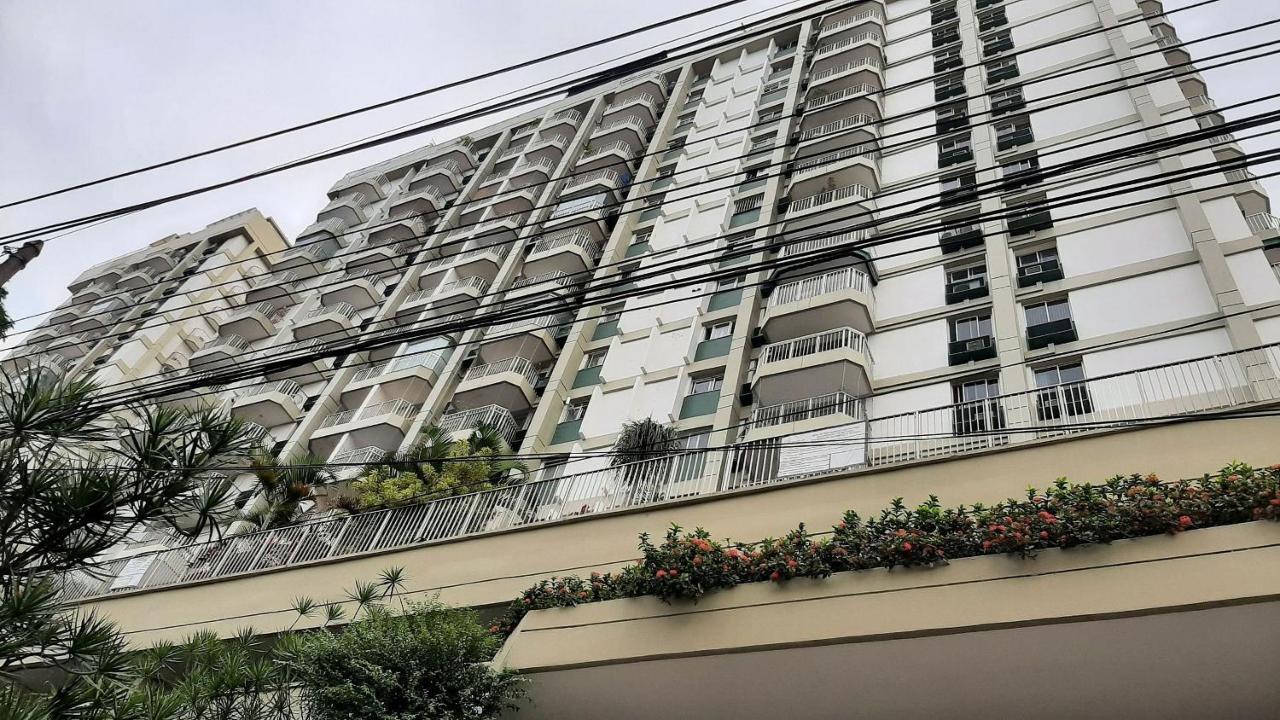 Lindo Apto Em Area Nobre Do Ate 6 Pessoas Rio de Janeiro