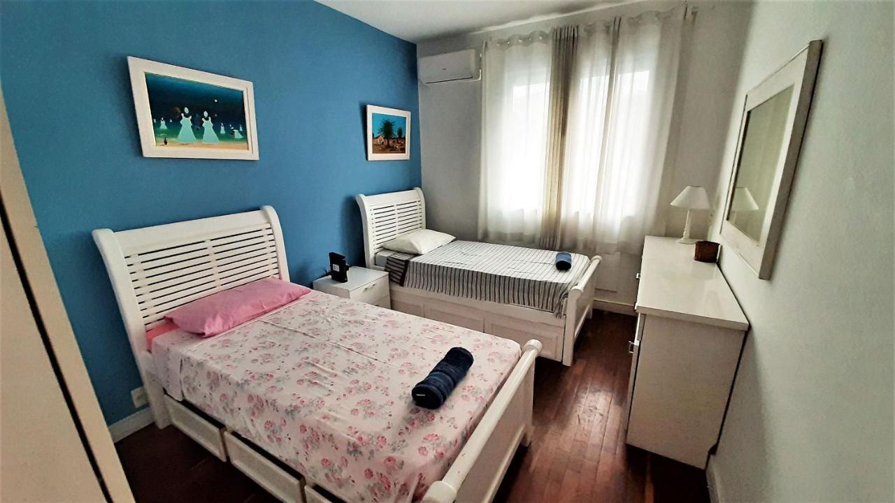 Apartamento Lindo Apto Em Area Nobre Do Ate 6 Pessoas
